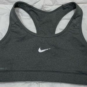 Nike XXS sports bra